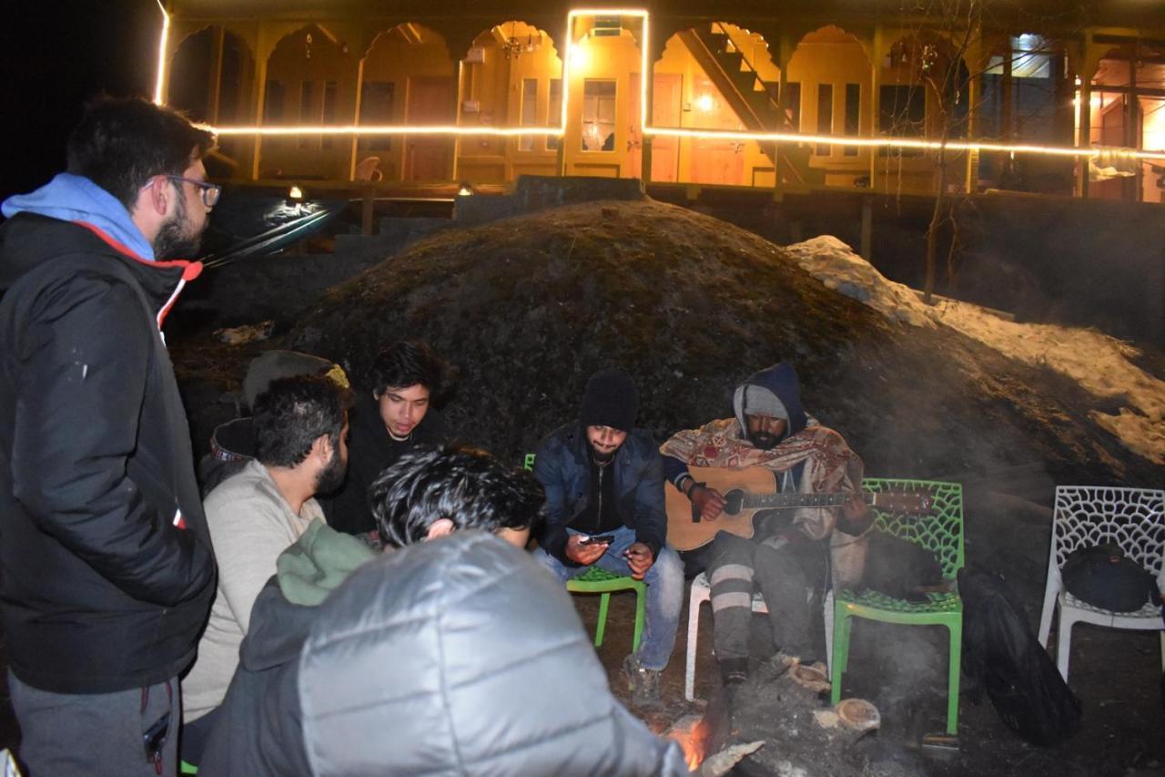 House Of Stories, Shangarh Sainj Buitenkant foto